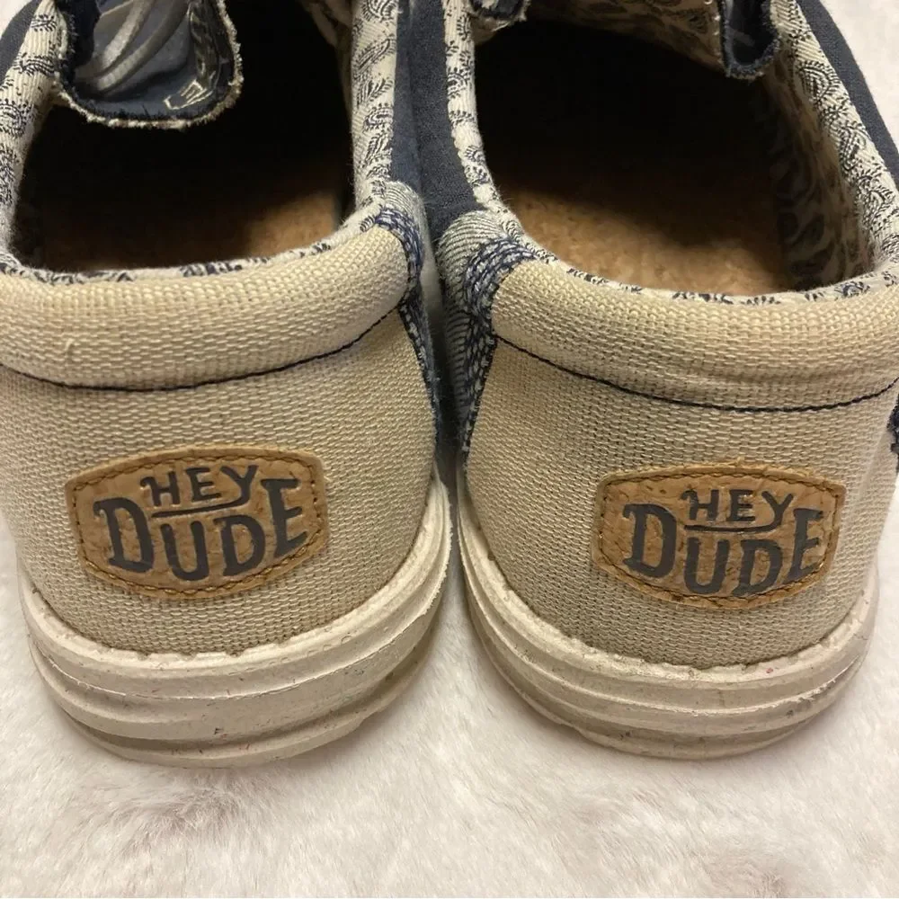 Men’s Hey Dude Wally Break Stitch Boat Shoes Size 10 Blue